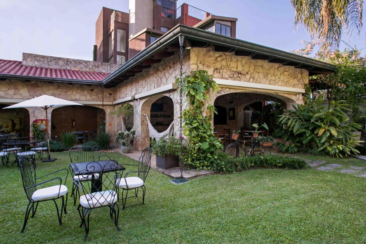 Las Lomas Casa Hotel Asuncion Ngoại thất bức ảnh