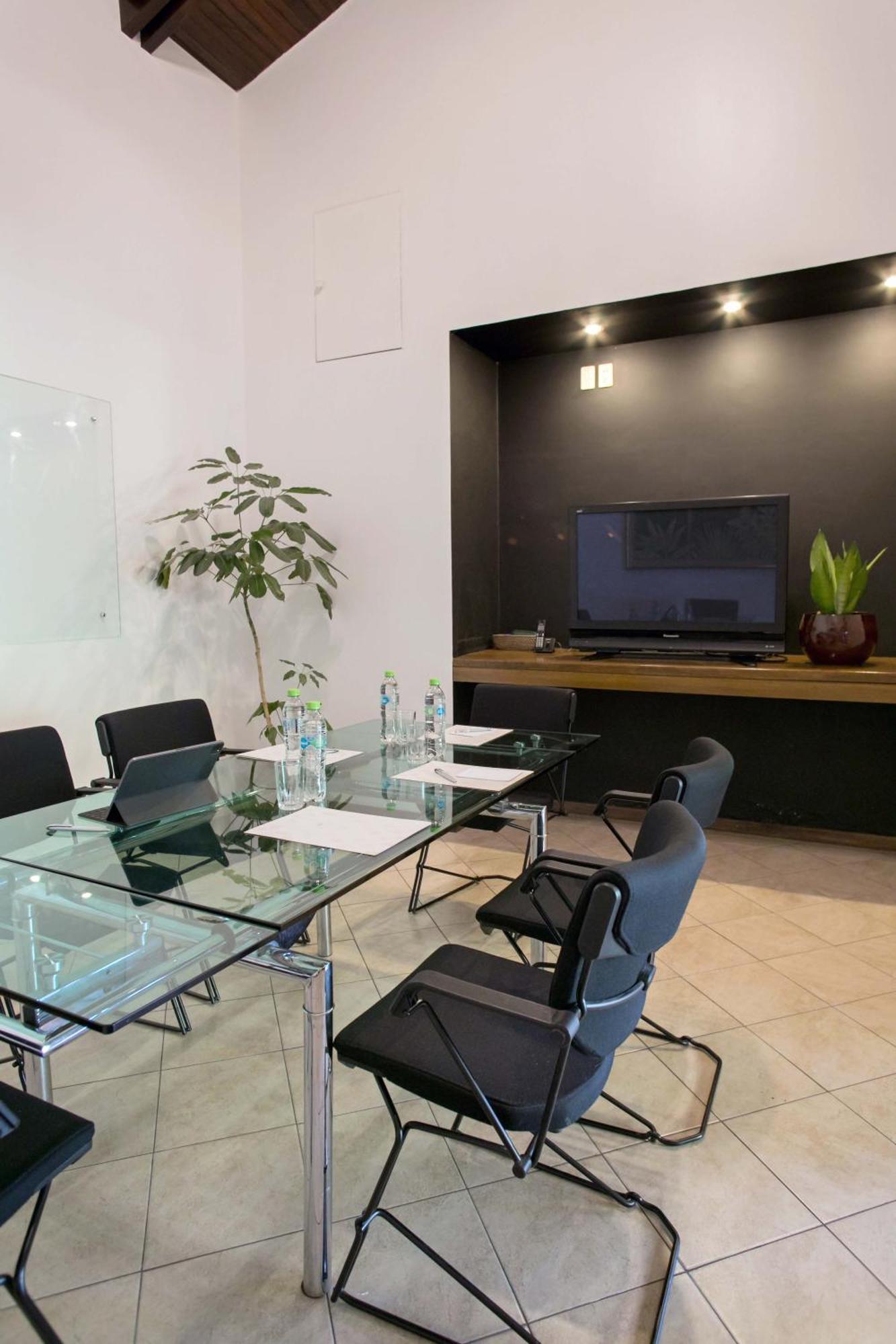 Las Lomas Casa Hotel Asuncion Ngoại thất bức ảnh